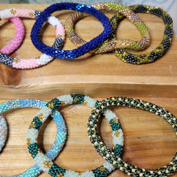 Set of 9 Seed Bead Roll On Bracelets Wholesale Jewelry Lot Handmade - Picture 9 of 15